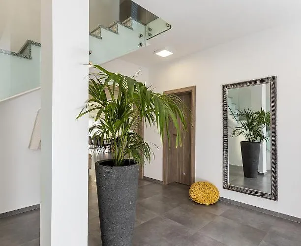 Lu-ma Вилла Турань